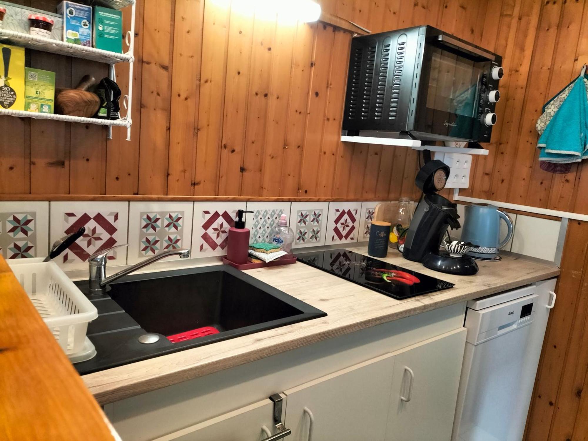 La Roseraie, Loft 3 Etoiles, Calme Et Ensoleille Au Pied Des Pyrenees Bagnères-de-Bigorre Eksteriør billede